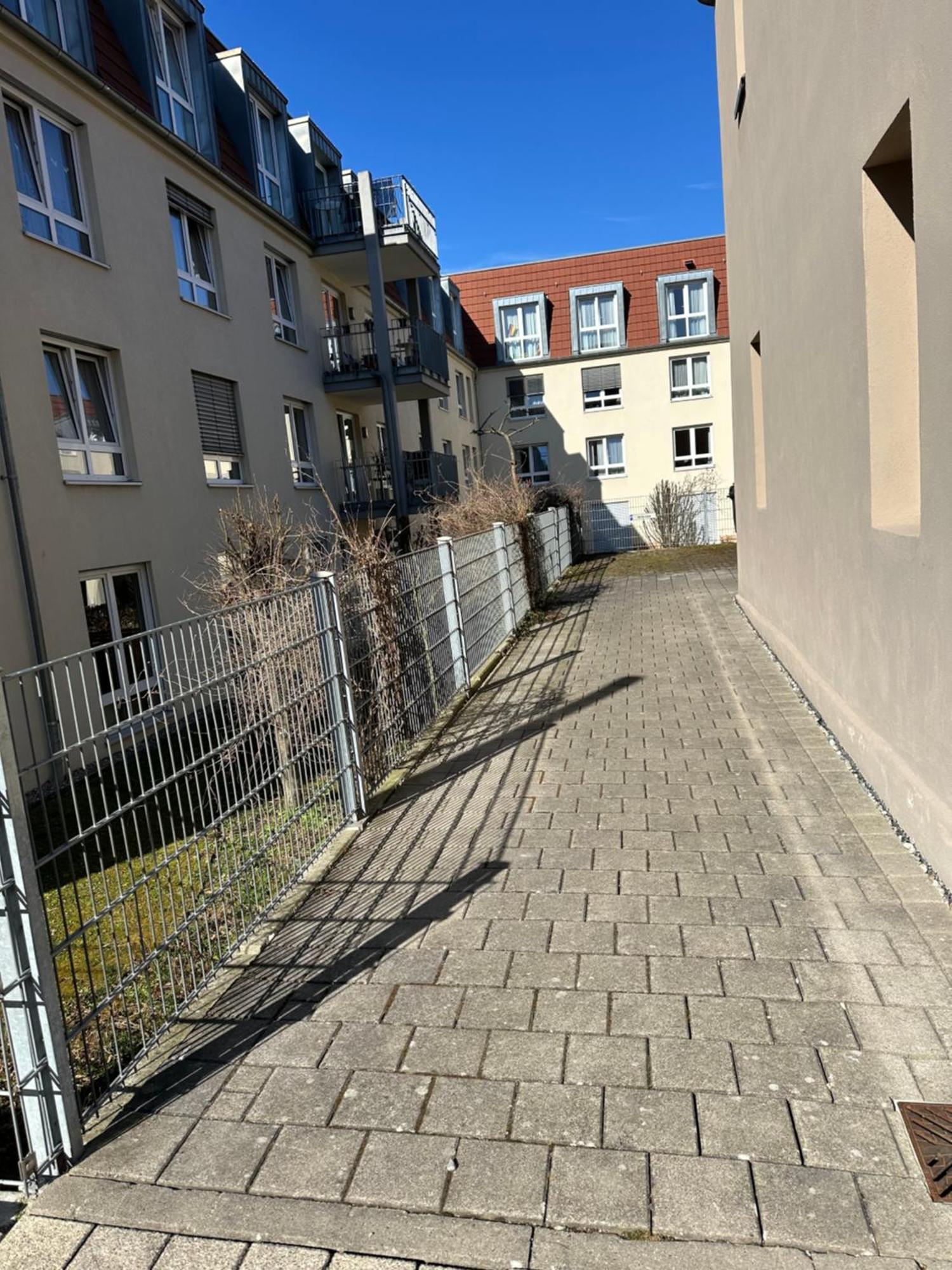 Bella Casa - Business&Family, 100M Zum Konzerteingang Schloss, Parkplatz, Smarttv, Netflix, Waschmaschine, 24H Checkin, 36Qm, Ap 12 Ludwigsburg Exterior photo